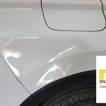 wgniecenie w samochodzie